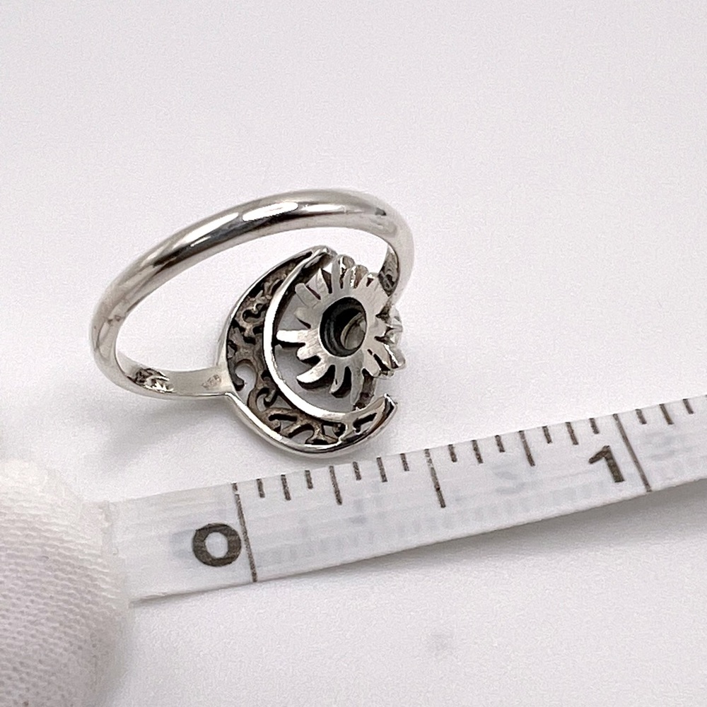 Genuine Rainbow Moonstone .825 Sterling Silver Filigree Crescent Moon & Sun Ring - Picture 17 of 17